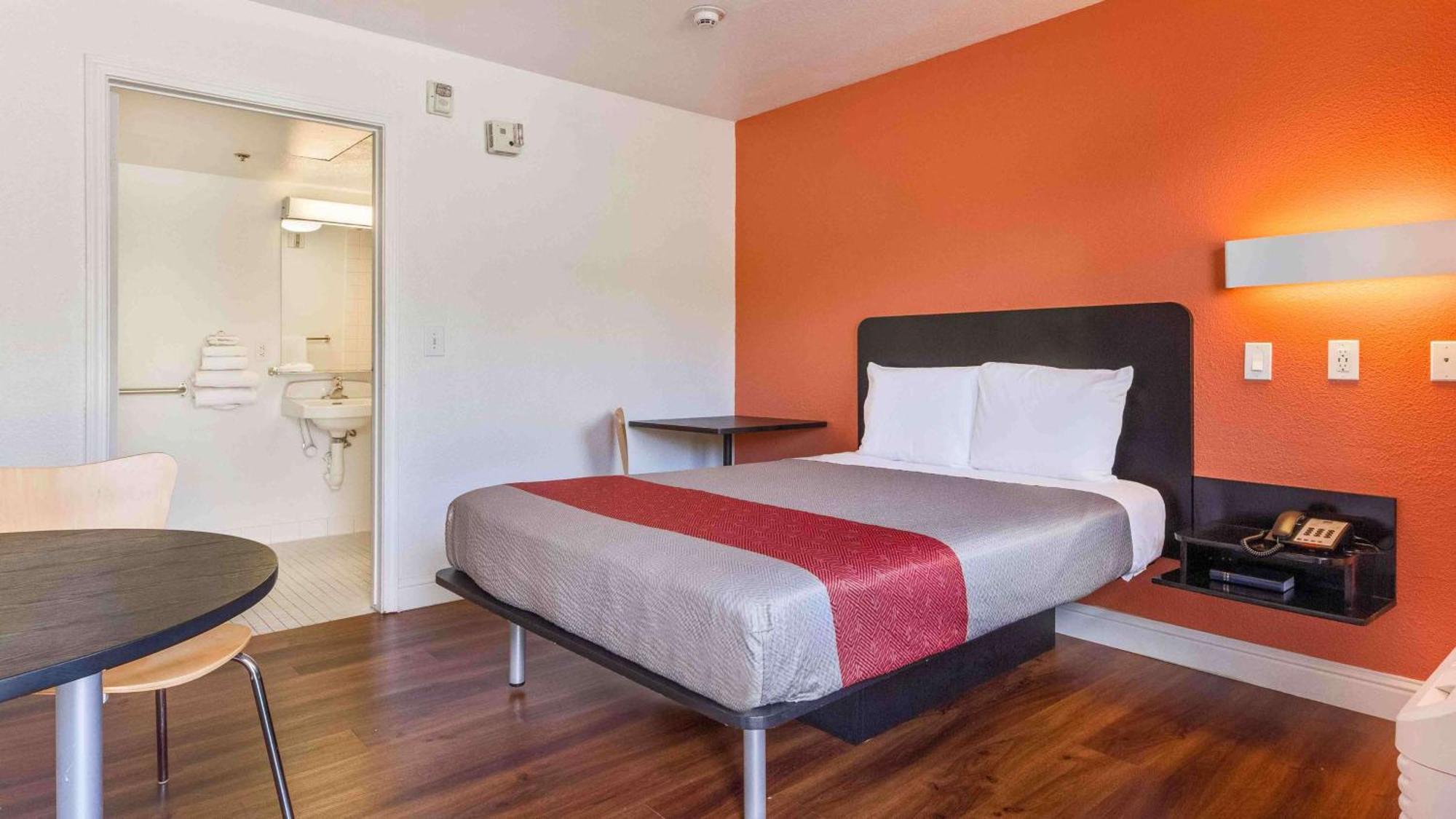Motel 6-Fremont, Ca - South מראה חיצוני תמונה